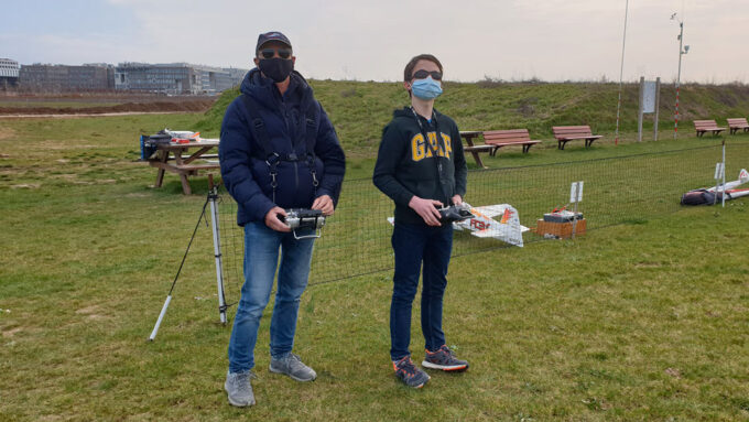 Double commande et respect des consignes sanitaires